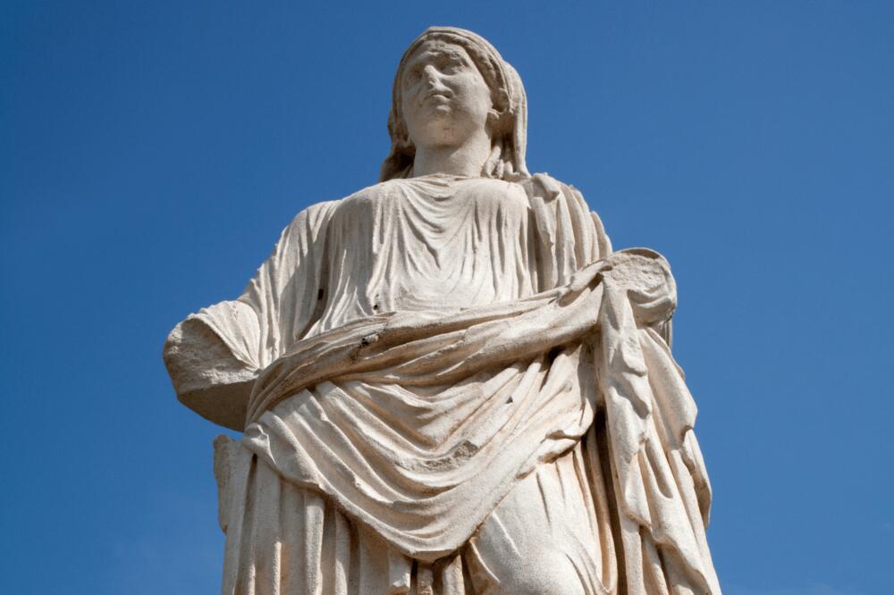 Roman goddess of hearth and home, Vesta