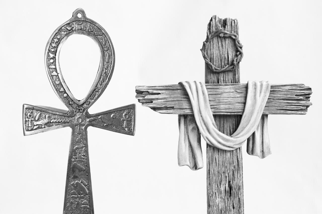 Ankh vs Cross: Which of These Religious Symbols Came First?