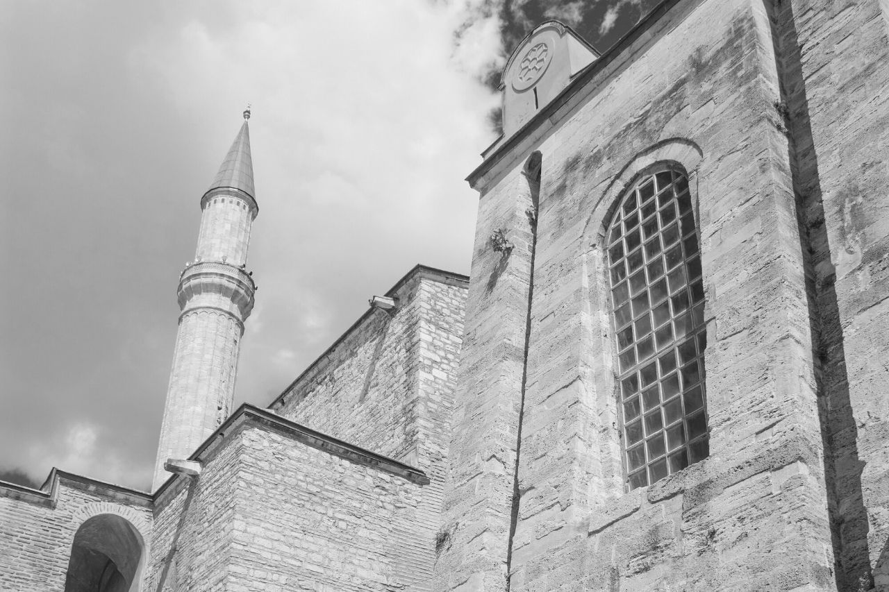 Mustafa I: The Saint and the Mad Monarch Who Reigned Twice