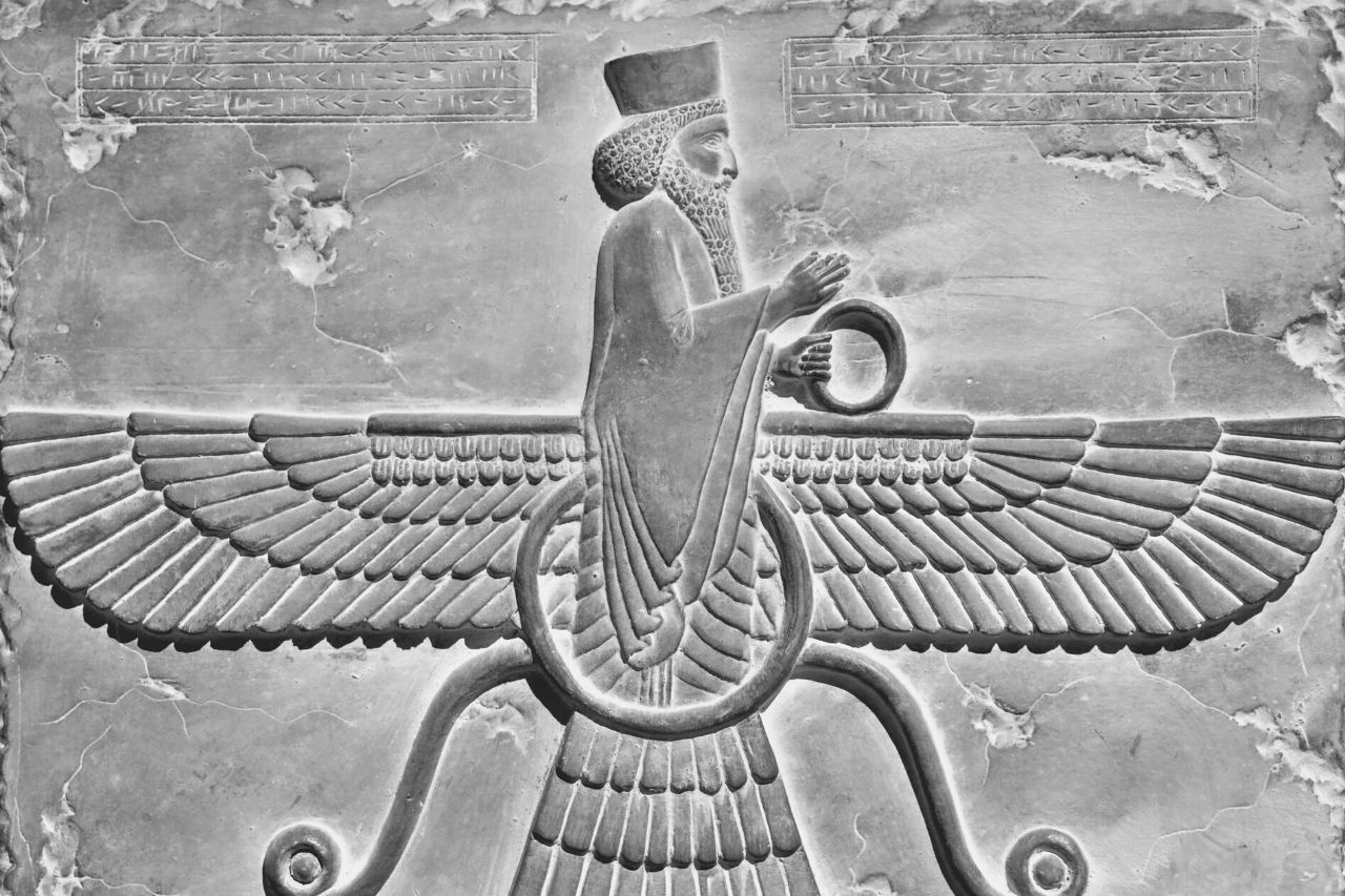 Ancient Persian Clothing: A Story of Bright Colours and Ornaments